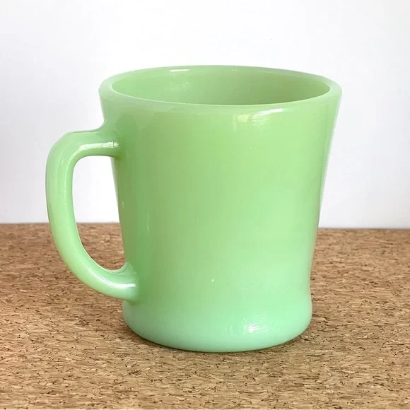 Vintage Jadeite Coffee Mug Anchor Hocking Fire King D Handle MCM - Picture 1 of 9